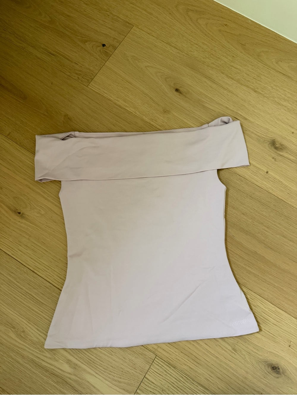 Aritzia Off-Shoulder Crop Top in Pale Lavender